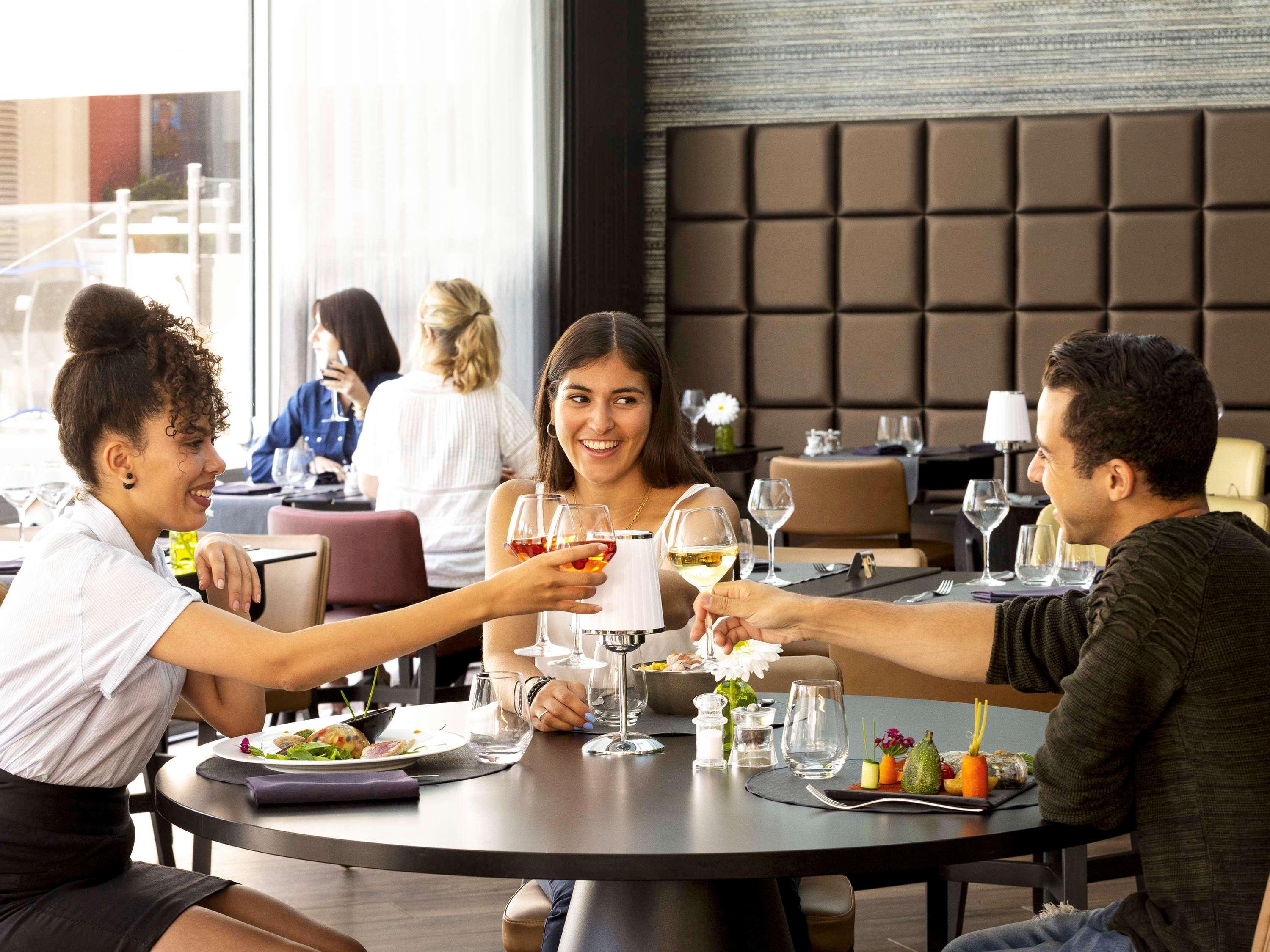 Mercure Orange Centre A7/A9 Luaran gambar